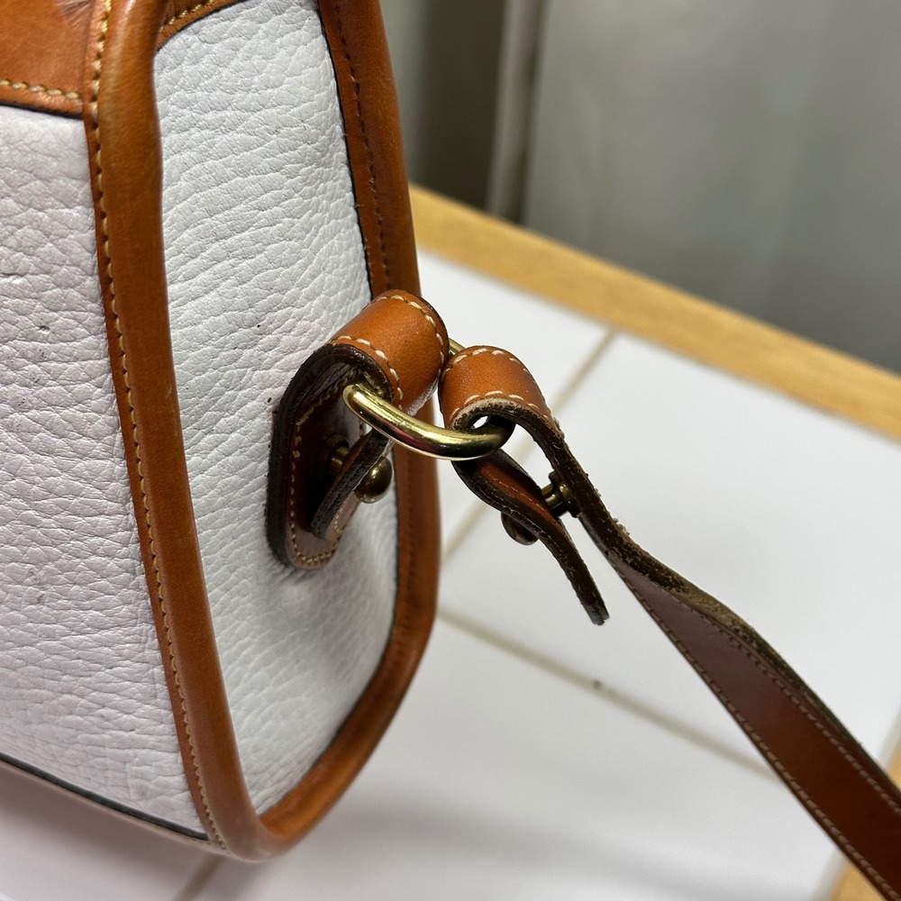 Dooney & Bourke Crossbody Bag Women Small White Tan Leather Vintage Excellent - Picture 8 of 15